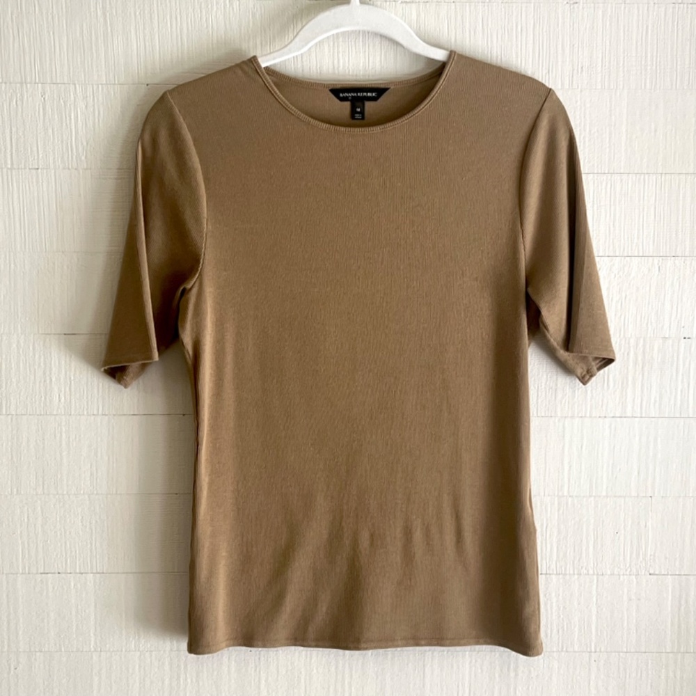 Banana Republic Women's Short Sleeve Crewneck Top - Olive/Tan - Picture 2 of 5